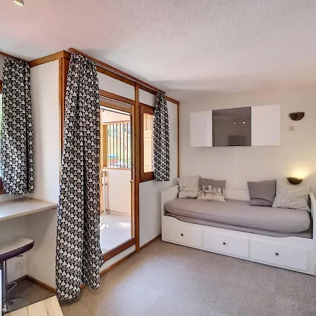 4 Pers, Aux Pieds, Les Menuires - Fr-1-178-150 Apartamento